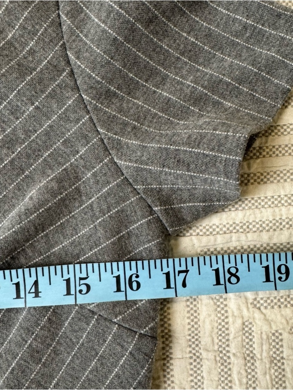 Banana Republic Grey Pinstripe Sheath Dress – Size 6 - Picture 7 of 11